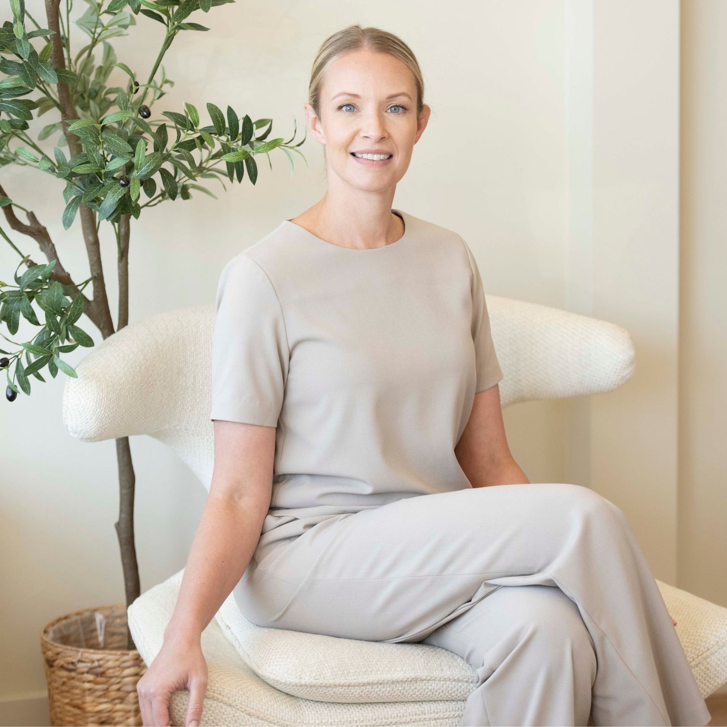 Short Sleeve Top and Pants Set - Pumice Stone