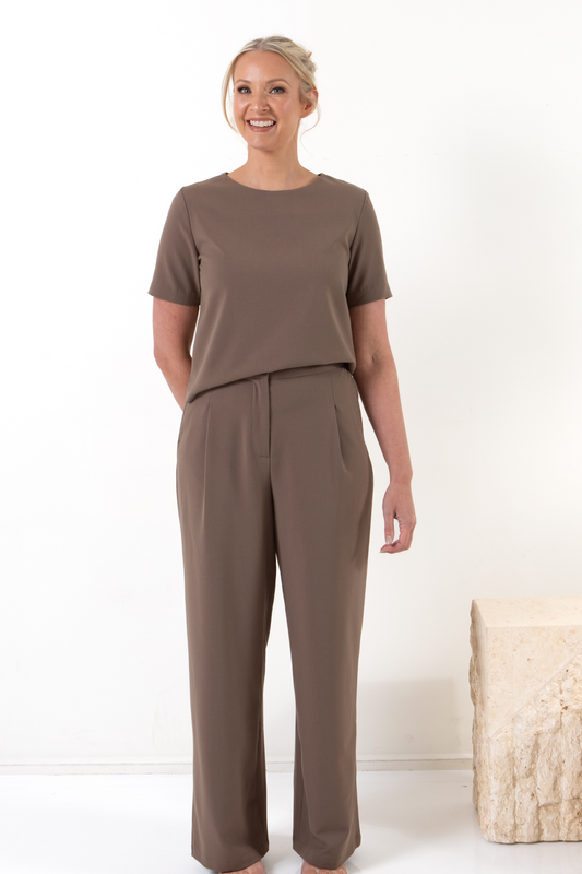 Short Sleeve Top and Pants Set - Pinecone