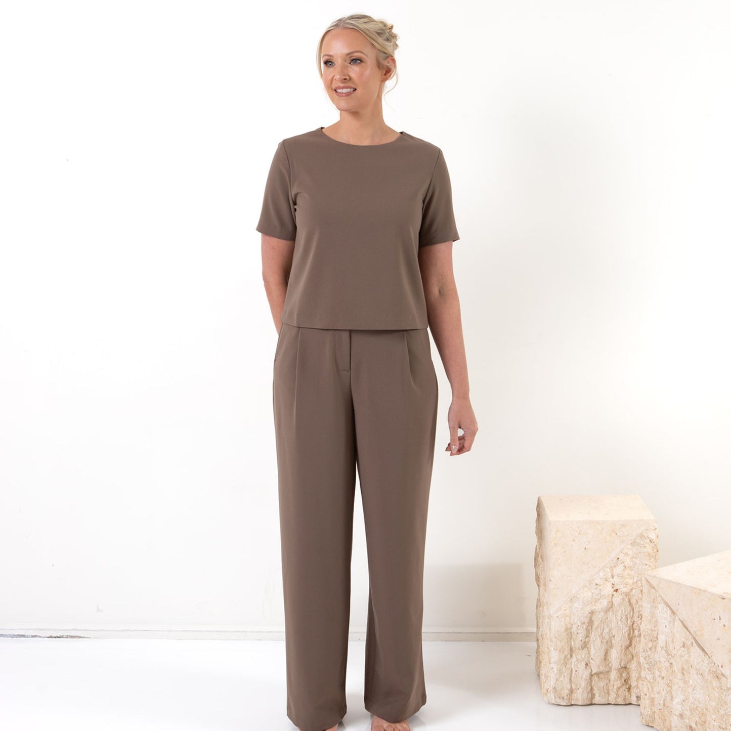 Short Sleeve Top and Pants Set - Pinecone